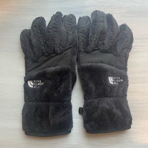 women’s north face gloves